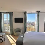 Eiffel Yard