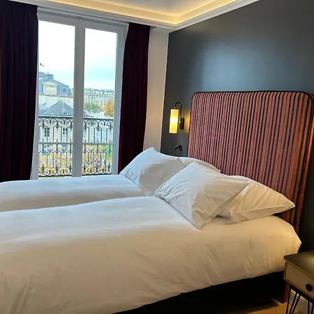 Eiffel Yard Paris