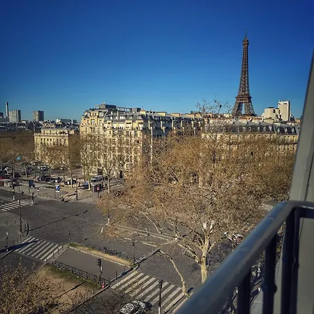 Eiffel Yard Hotel *