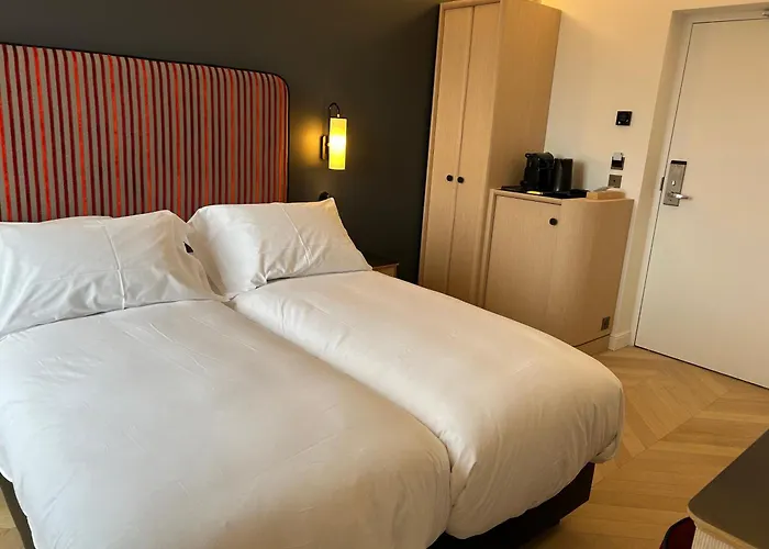 Eiffel Yard Hotel *